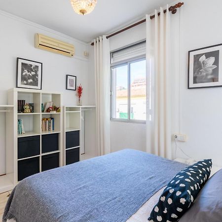 Apartamento Triana Los Remedios Sevilla Buitenkant foto