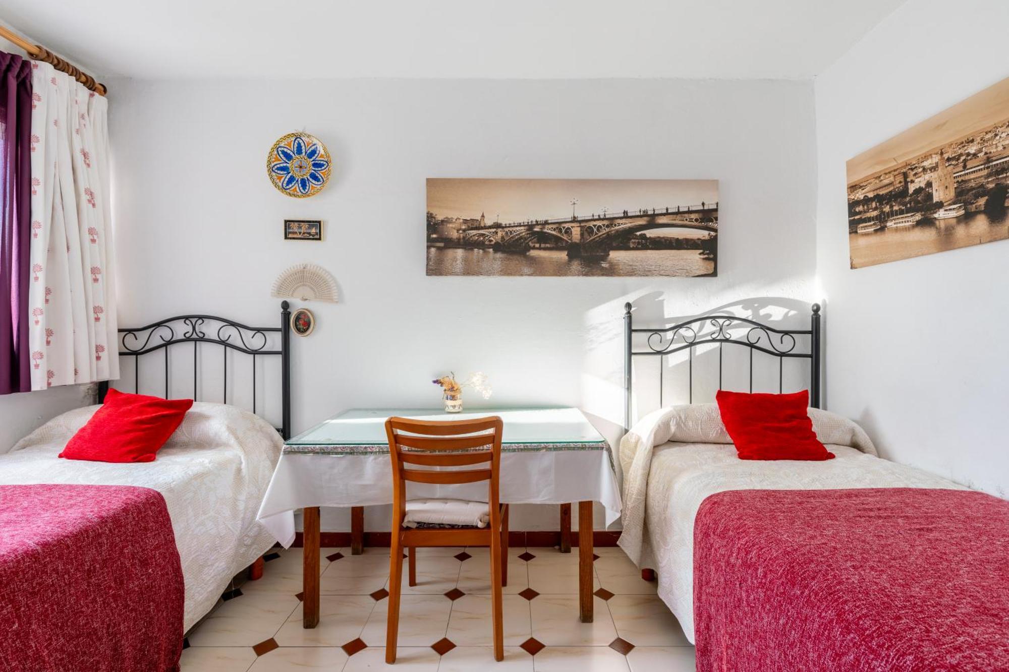 Apartamento Triana Los Remedios Appartement Sevilla Buitenkant foto