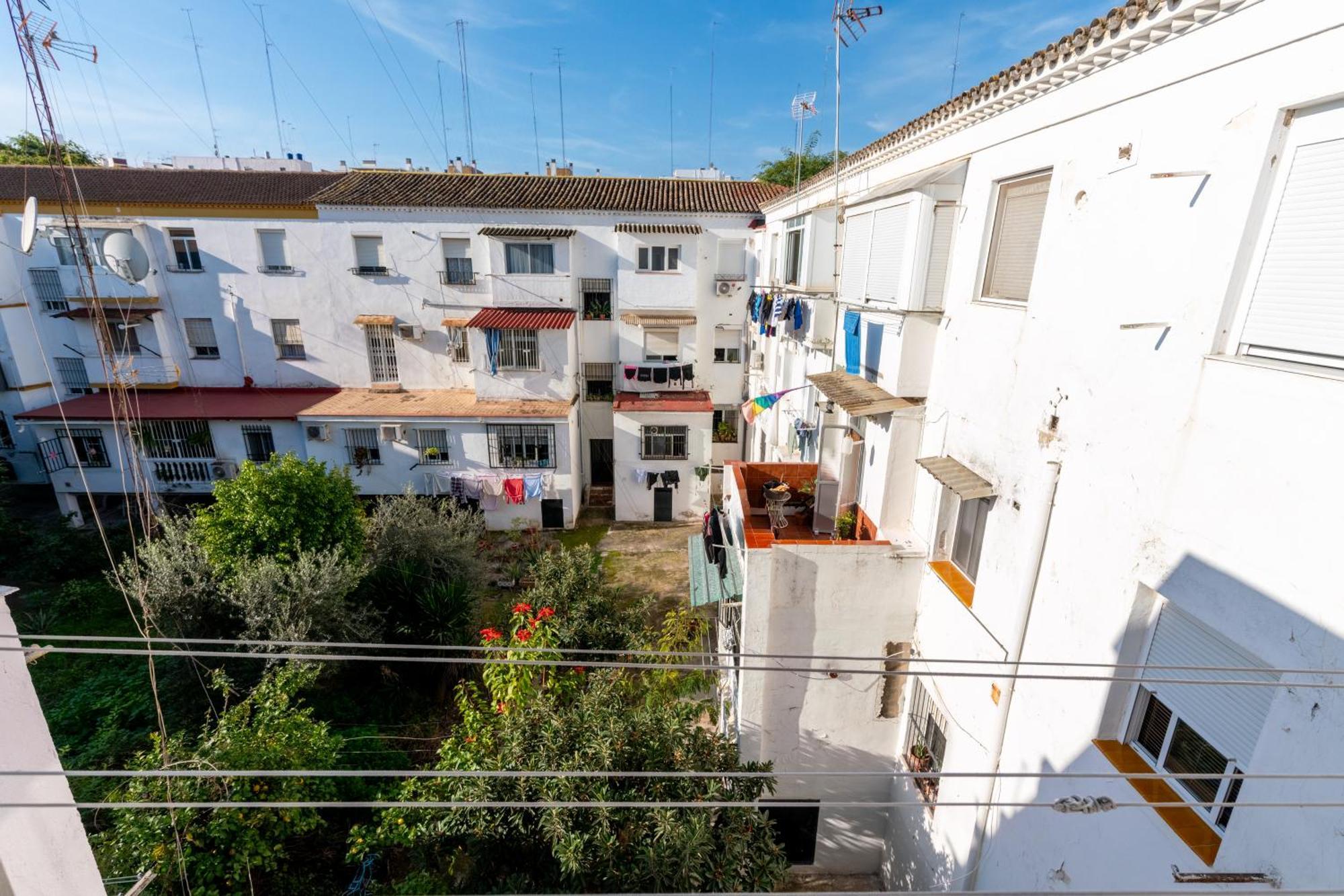 Apartamento Triana Los Remedios Appartement Sevilla Buitenkant foto